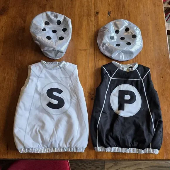 Shaker Sweetie Salt & Pepper Costumes Twins 2t Halloween Dress-up - Picture 2 of 5
